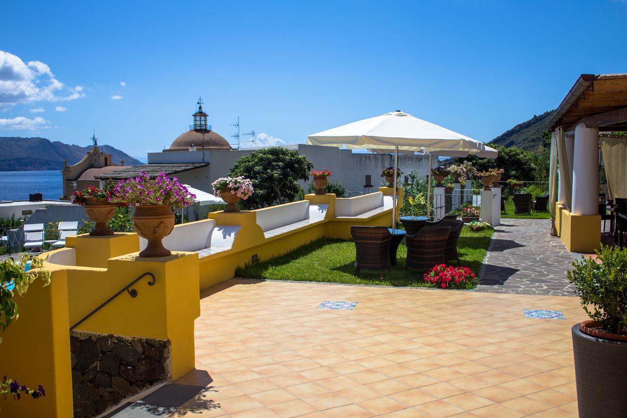 Hotel Arcangelo - Salina Santa Marina Salina Bagian luar foto